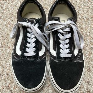 Vans low top old skool skate shoes